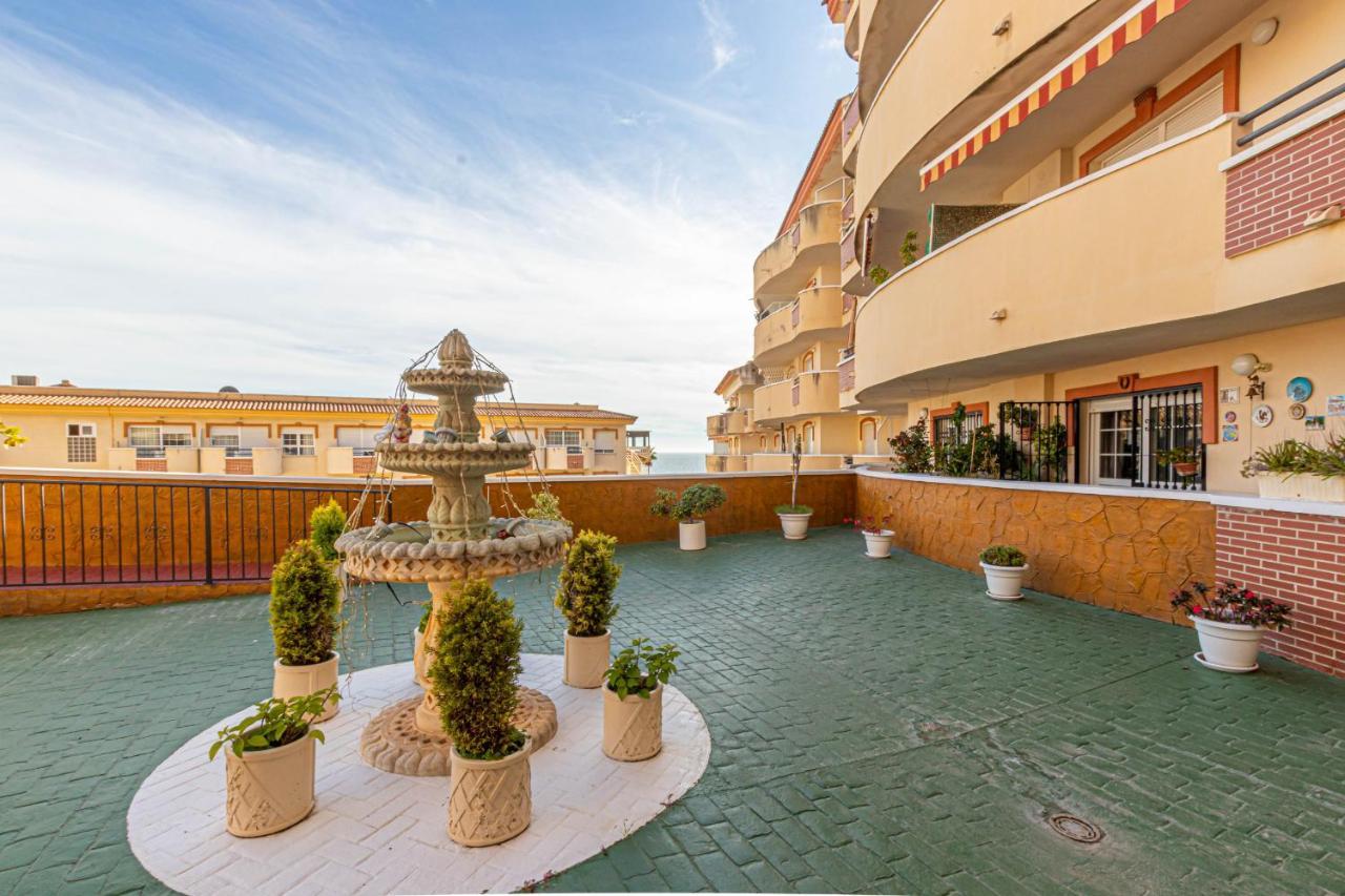 797 Holiday Rentals- Piso Con Amplia Terraza A Solo 1 Min De La Playa Benalmádena Exterior foto